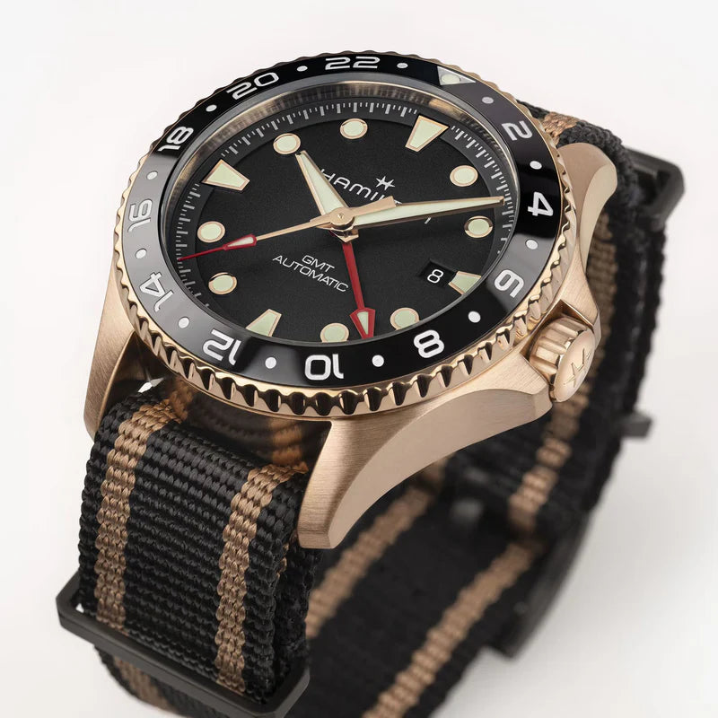 Khaki Navy Scuba Automatic GMT 43mm Bronze Automatic | 43mm | H82565930